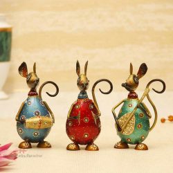 Handicrafts Paradise Wrought Iron Rat showpiece for Home decor, 7 inch, set of 3 piece