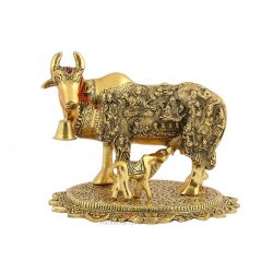 Handicrafts Paradise Metal Cow Mother and Child Sculpture Showpiece Figurine Gold, 7.5 Inches, 1 Pcs